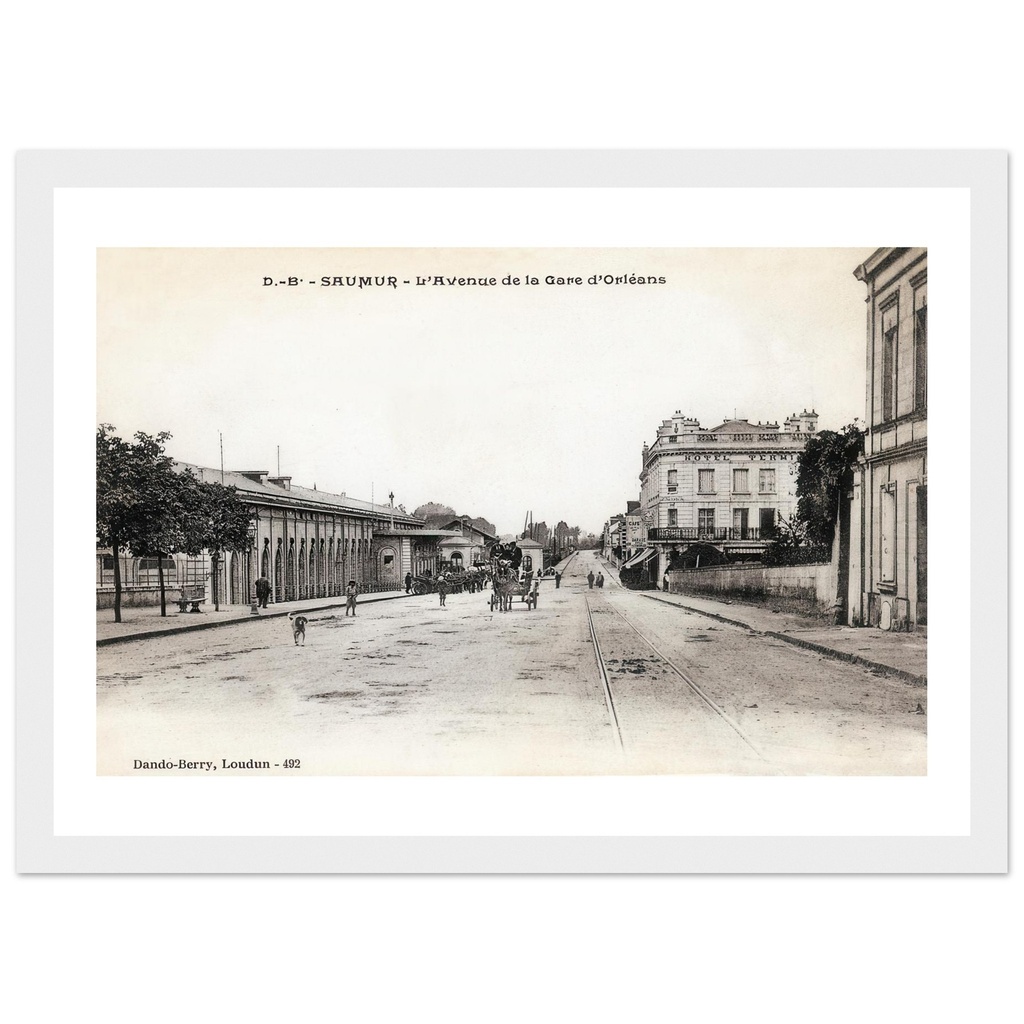 Saumur - L'avenue de la Gare d'Orleans