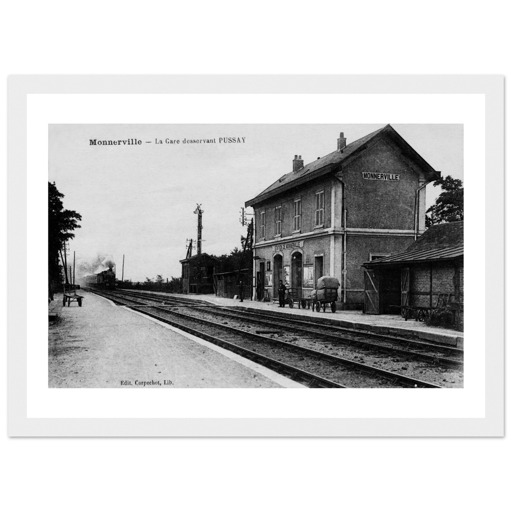 Monnerville - Essonne - Ile de France - France  La Gare dessorvant Pussay