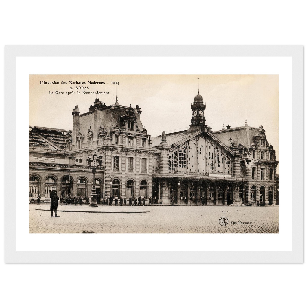 Arras - La gare après le bombardement