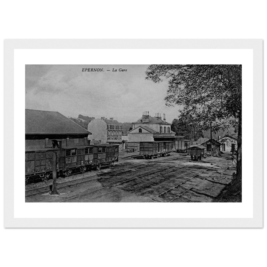 Epernon - La Gare