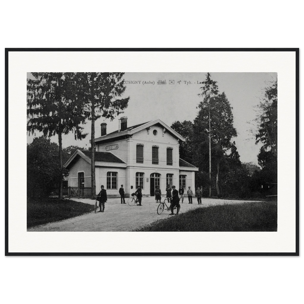 Lusigny - La Gare