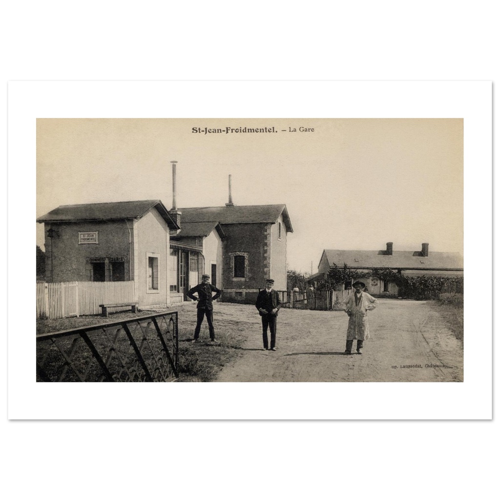 Saint-Jean-Froidmentel - La Gare