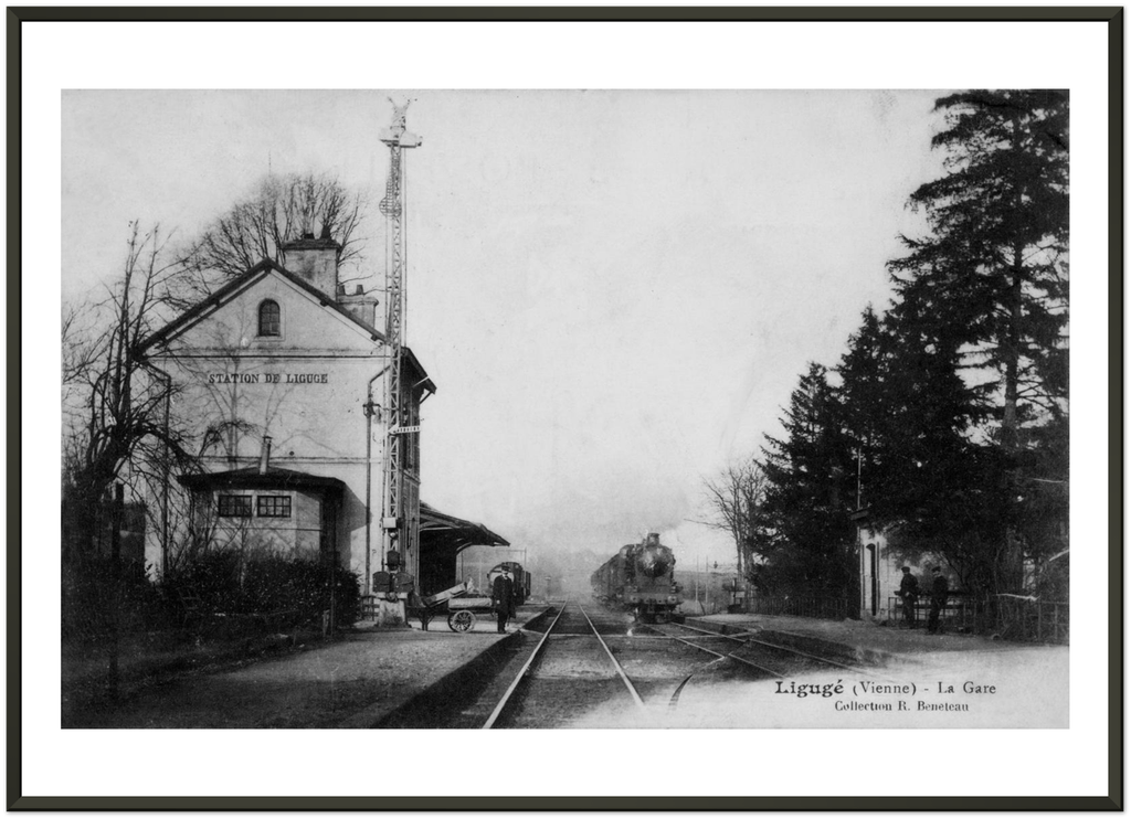 Liguge - la Gare