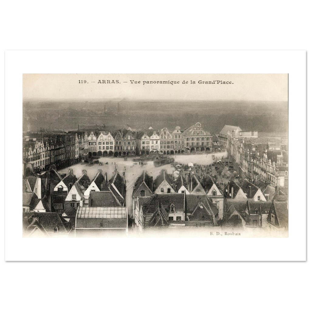 Arras-Vue panoramique de la Grand' Place