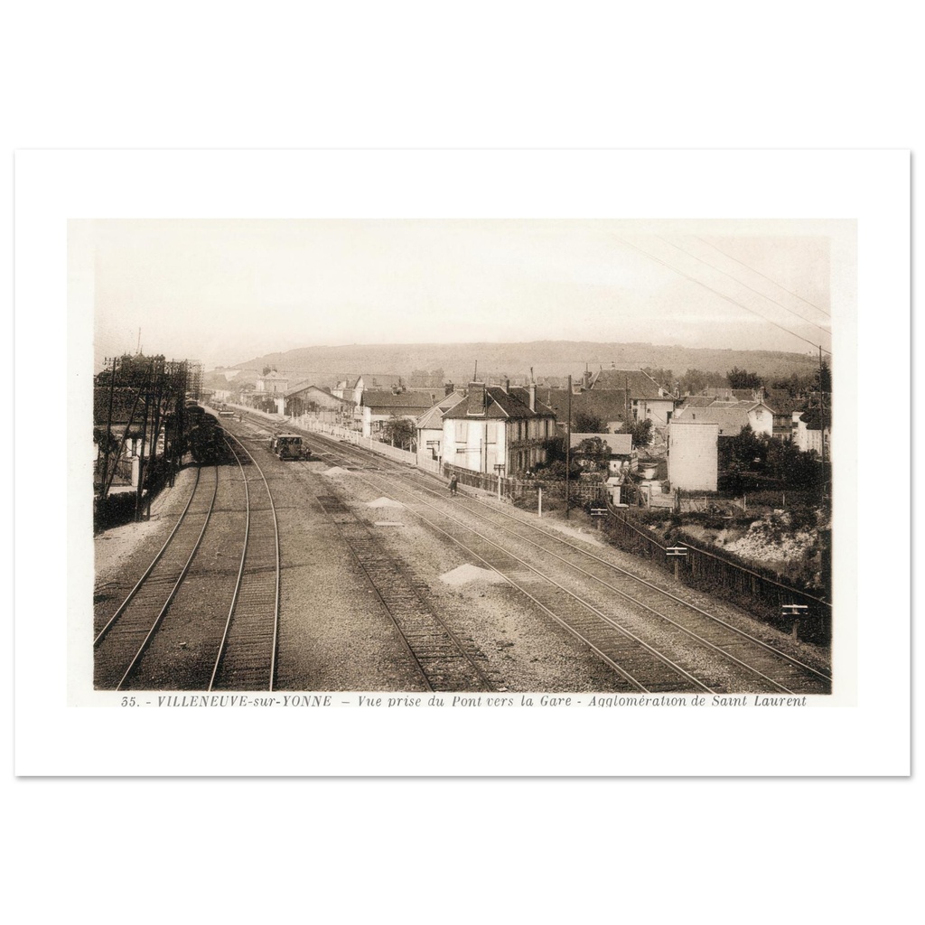 Villeneuve-sur-Yonne - Vue prise du pont vers la gare - Agglomeration de st Laurent
