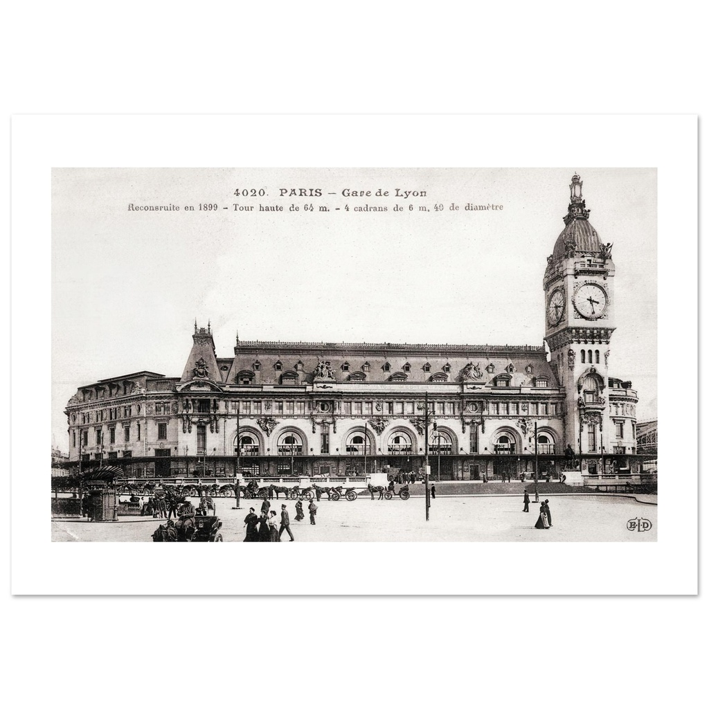 Paris - Gare de Lyon ; Reconstruite en 1899 - Tour haute de 64m - 4 cadrans de 6m40 de diametre