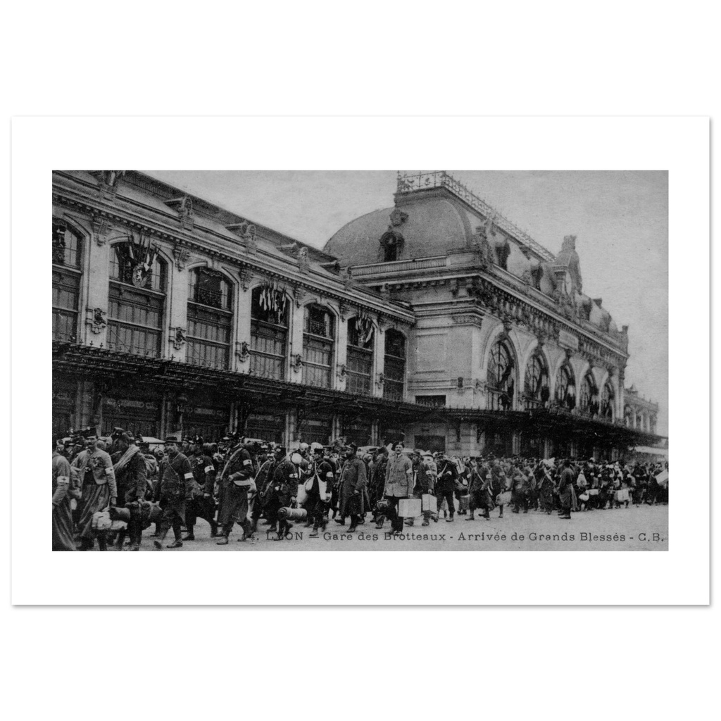 Lyon - la Gare des Brotteaux arrivee des Grands Blesses