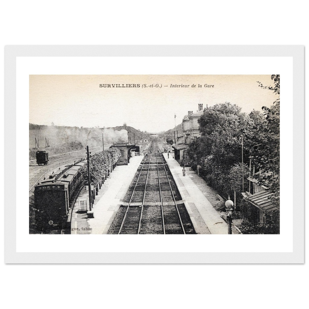 Survilliers (S et O) - Interieur de la Gare