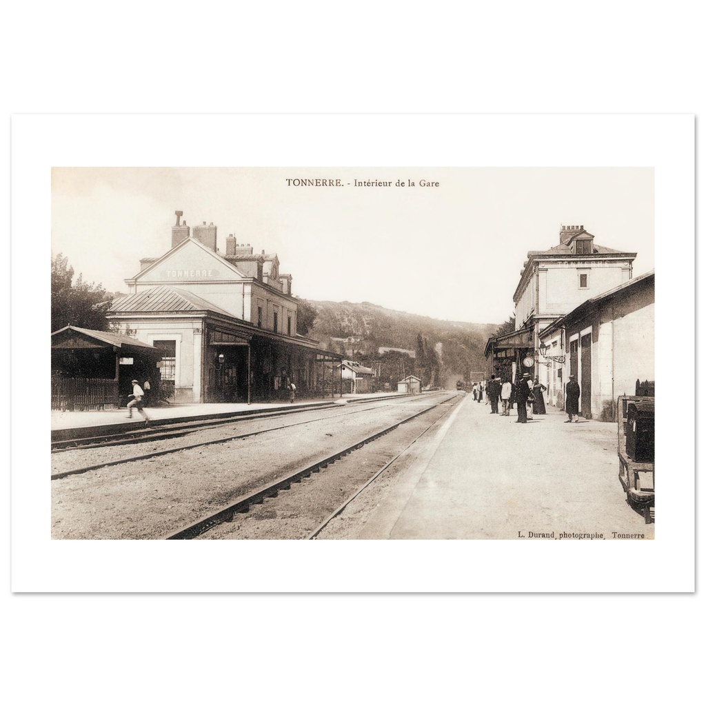 Tonnerre - interieur de la Gare