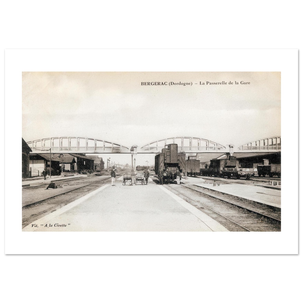 Bergerac - La passerelle de la gare