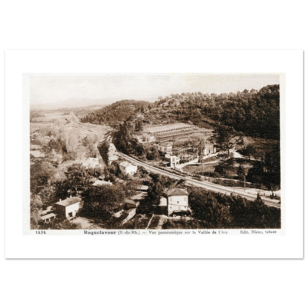 Roquefavour - Vue Panoramique sur ma Valleede l'Arc