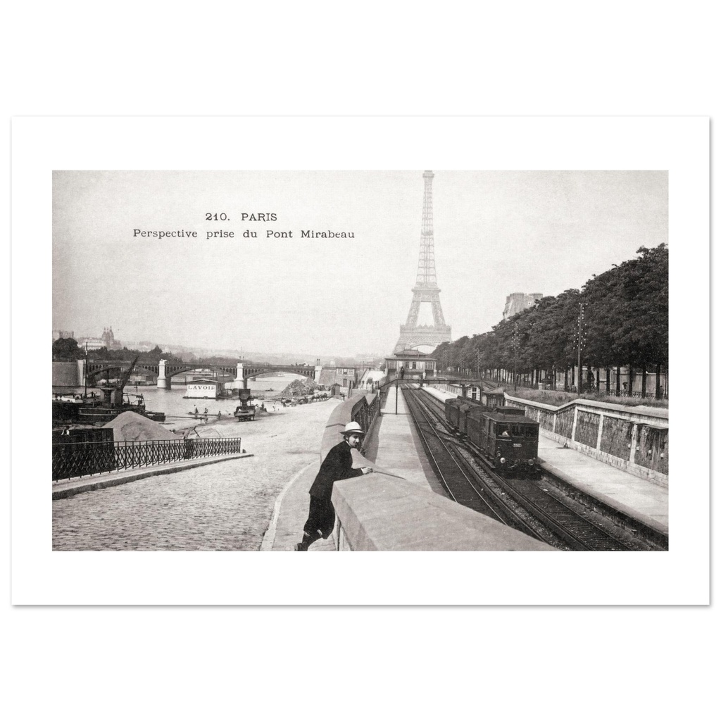 Paris - Gare des Invalides, prespective prise du pont Mirabeau