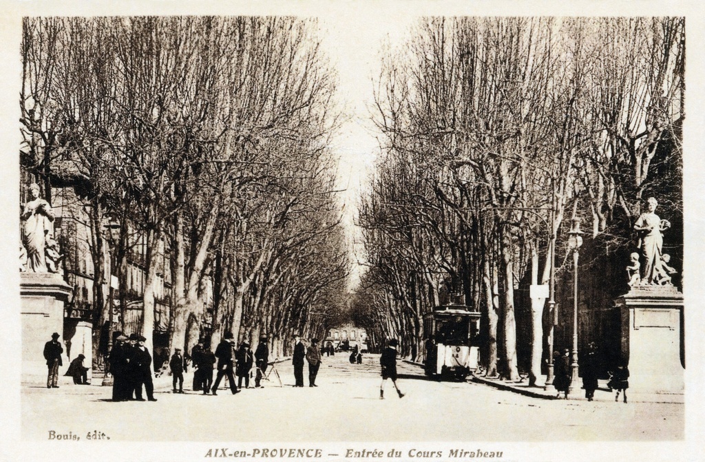 Aix en Provence - Entree du Cours Mirabeau