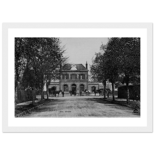 Courville-sur-Eure - La Gare