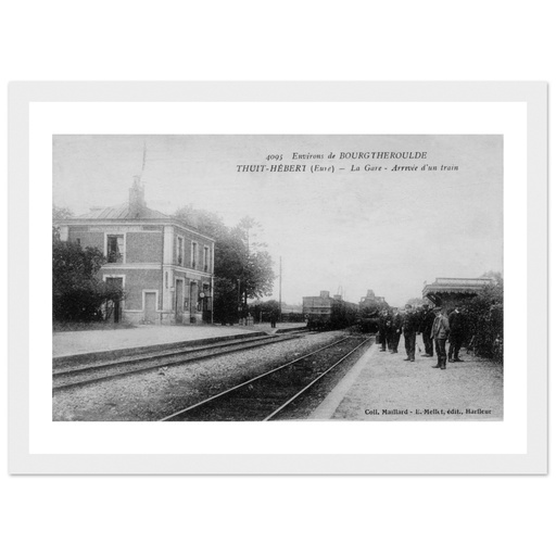 Thuit-Hébert - La gare arrivée d'un train