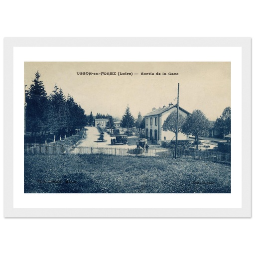 Usson-en-Forez - Sortie de la Gare