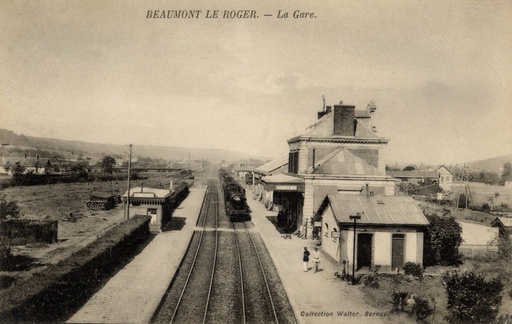 Beaumont-le-Roger - La Gare