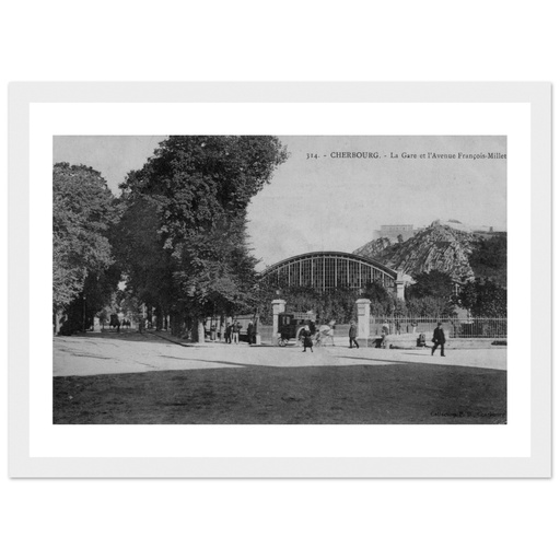 Cherbourg-en-Cotentin - La Gare et la rue François Millet