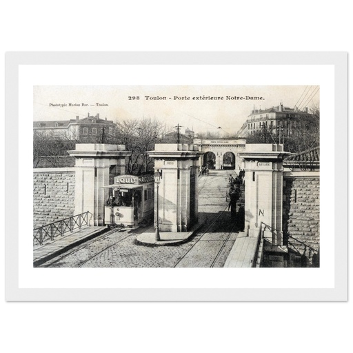 Toulon - Porte exterieure Notre Dame