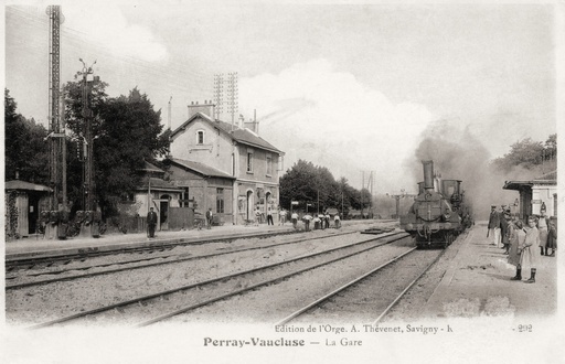 Perray-Vaucluse - La Gare