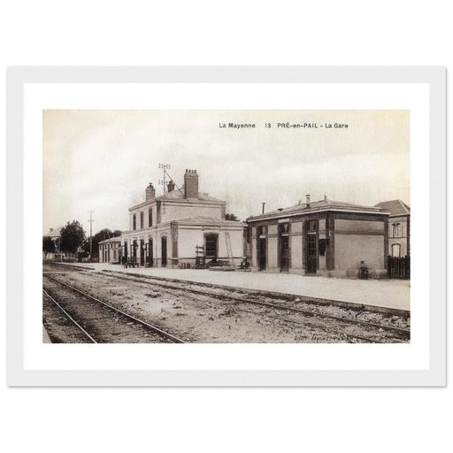 La Mayenne. Pré-en-Pail - la Gare