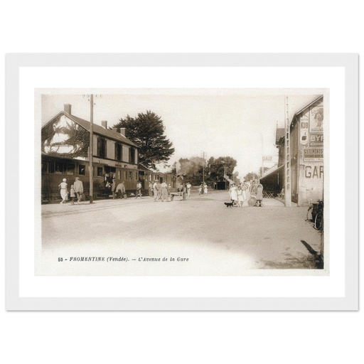 Fromentine (Vendée) - L'avenue de la Gare