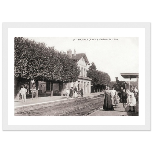 Tournan (S-et-M) - Interieur de la Gare