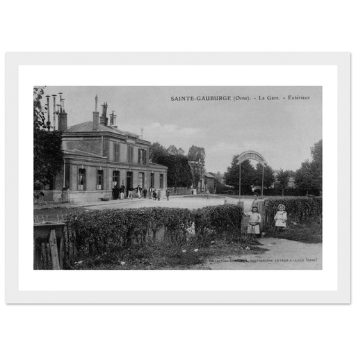Saint-Gauburge - La gare vue exterieure