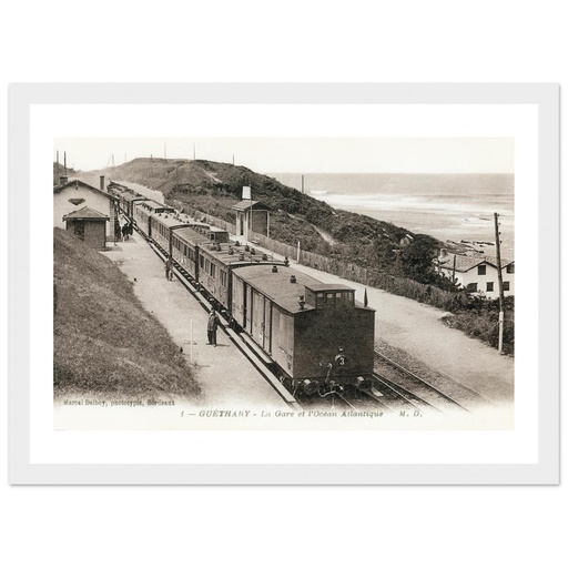 Guethary - La Gare et L'ocean Atlantique
