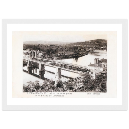 Puy l'Eveque (Lot) - Les Deux ponts et la Plaine de Courbenne