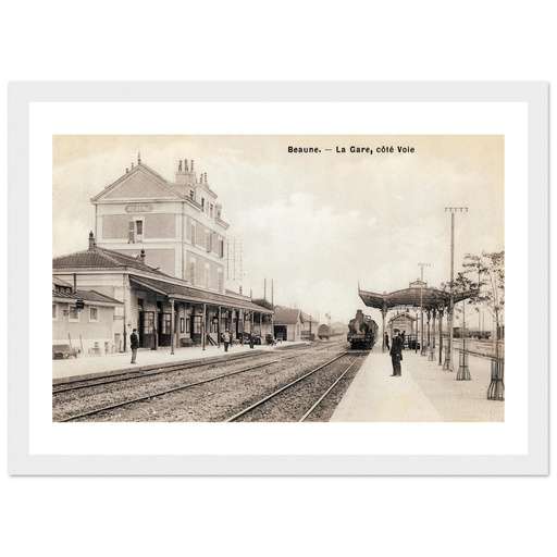 Beaune - La gare, cote voie