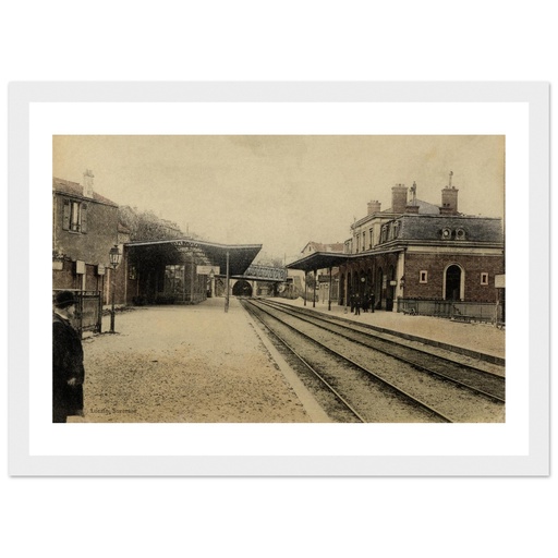 Gare de Suresnes Longchamp