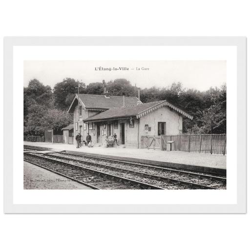L'etang la ville - la gare