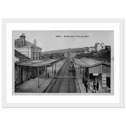 Vaux - entree d'un train en gare