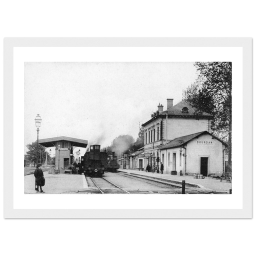 Dourdan - La Gare Vue des Quais