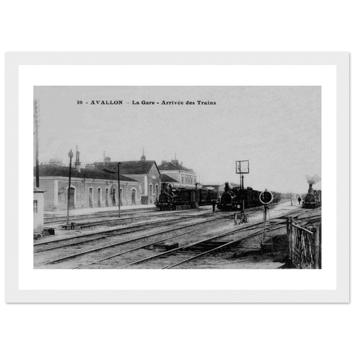 Auxonne - la Gare et l'Arrivee des trains