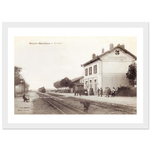 Neuvy-Sautour - la Gare