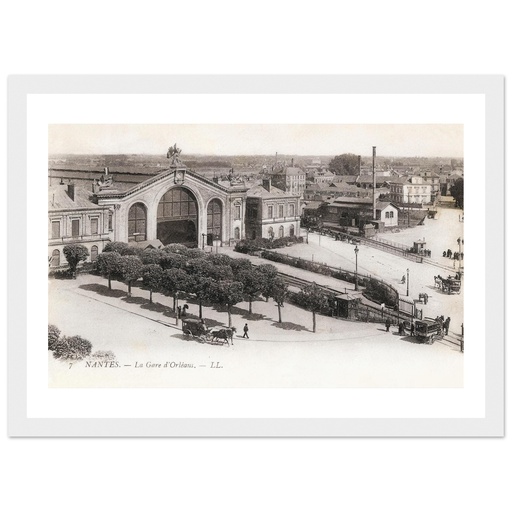 Nantes - La Gare d'Orléans et la Loire
