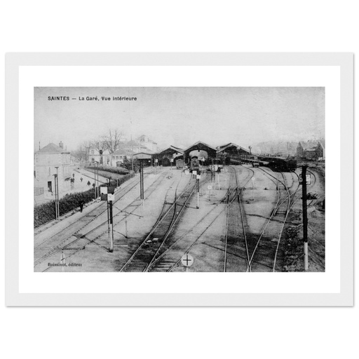 Saintes - la Gare vue interieure