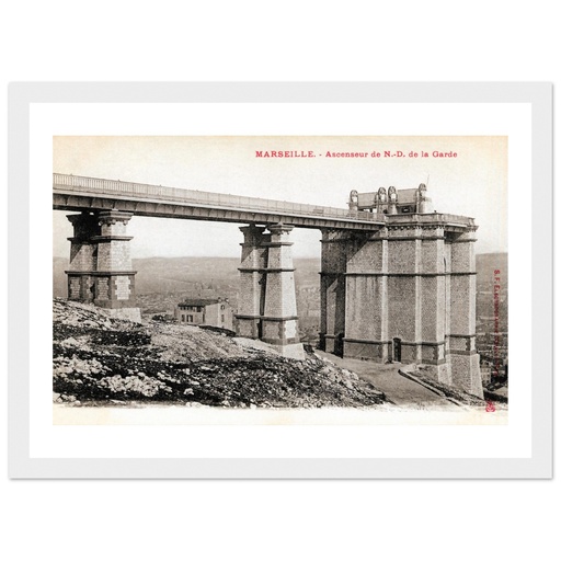 Marseille - Ascenseur de N.D de la Garde