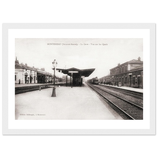 Montereau (S-et-M) - La Gare, vue sur les quais