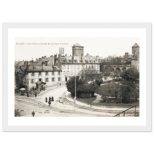 Rodez - La Poste et Jardin de la place d'armes