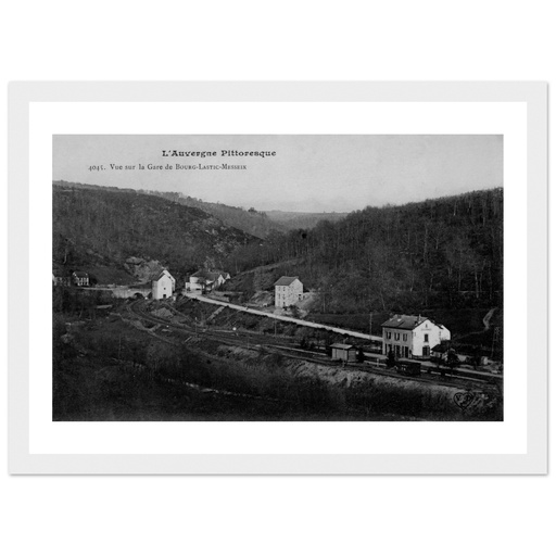 Bourg- Lastic-Messeix - Vue sur la gare