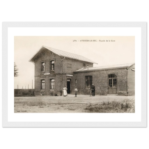 Avesnes-le-Sec - Faade de la Gare