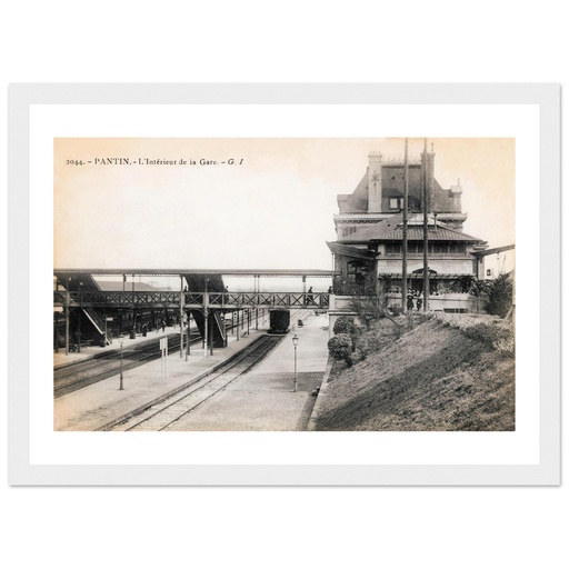 Pantin - L'intérieur de la Gare