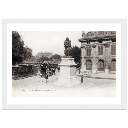 La Statue de Voltaire