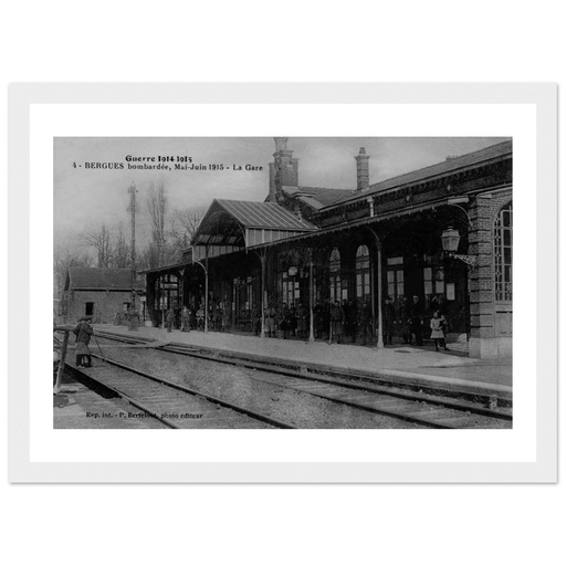 Bergues bombardée Mai-Juin 1915 - La Gare
