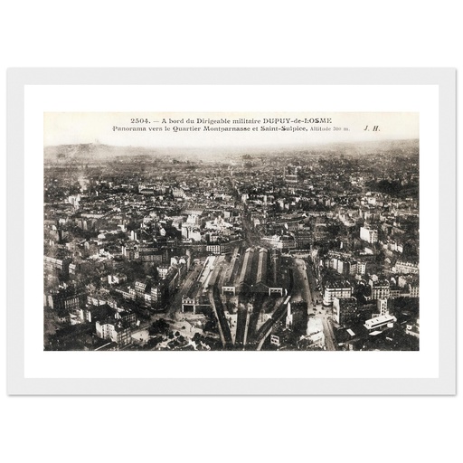 A bord du dirigeable Militaire Dupuys de Losme  panorama vers le quartier Montparnasse et  St Sulplice         Paris - Ile de France - France