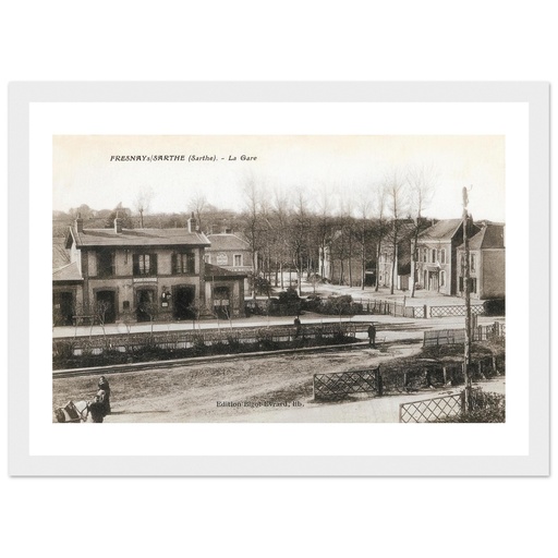 Fresnay sur Sarthe (Sarthe) - La Gare