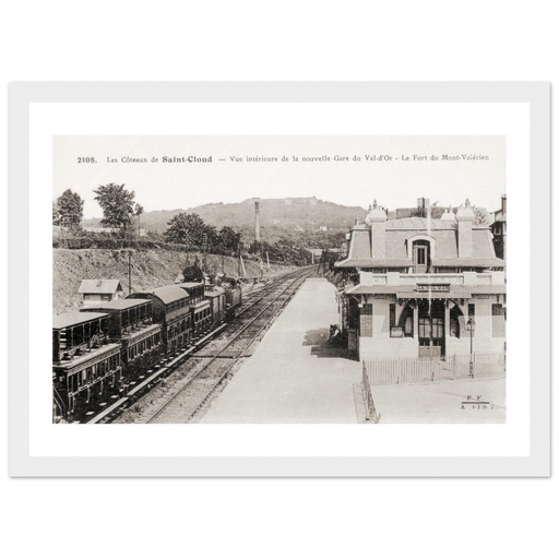 Saint-Cloud : les coteaux de St Cloud - le Mont Valerien et vue interieur de la nouvelle gare du val d'or